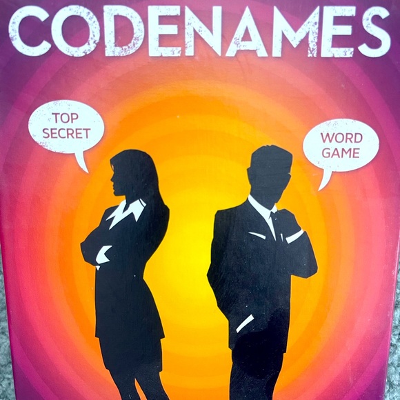 CodeNames Party Board Game - Picture 2 of 4